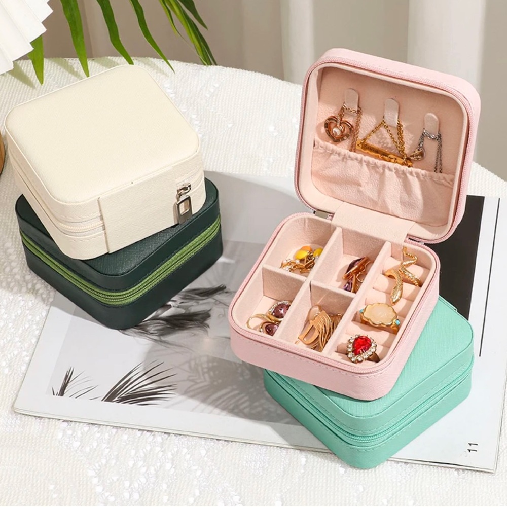 Mini Jewelry Travel Case Jewelry Boxes White Black Pink Nude Pink Green